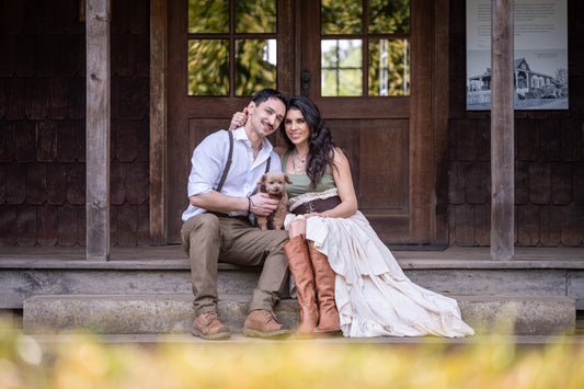 Maquillaje para sesión de fotos preboda en Puerto Varas: Elegancia natural entre lagos y montañas
